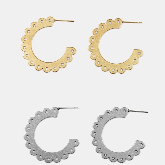 Gold or Silver Scalloped Open Hoop Aztec Earrings - Picture 4 of 6